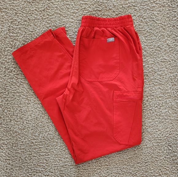 Figs Pants - Figs Technical Collection Cargo Scrub Pants